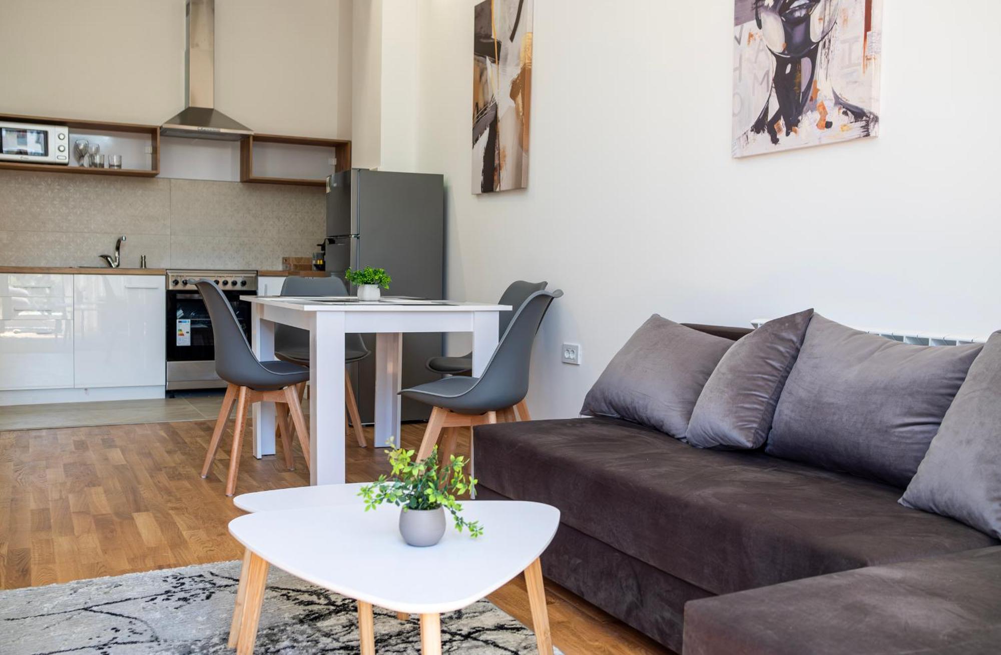 סקופיה Home Art Apartments מראה חיצוני תמונה